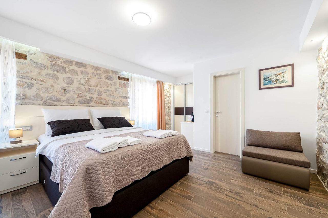 Apartments Palace Rialto 시베니크 외부 사진