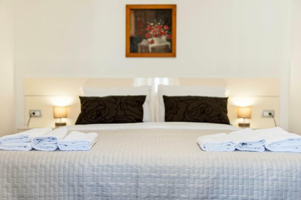 Apartments Palace Rialto 시베니크 외부 사진